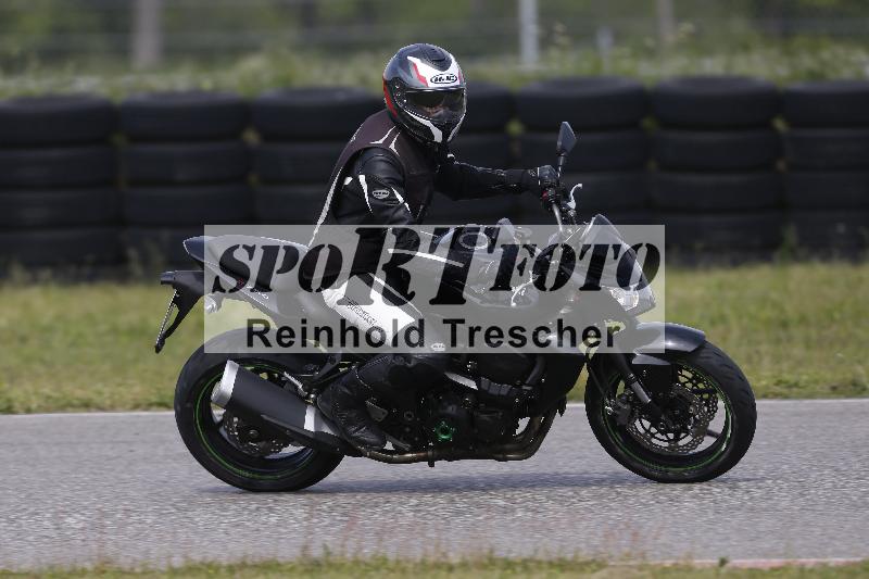 /Archiv-2024/17 01.05.2024 Speer Racing ADR/Schnuppertraining